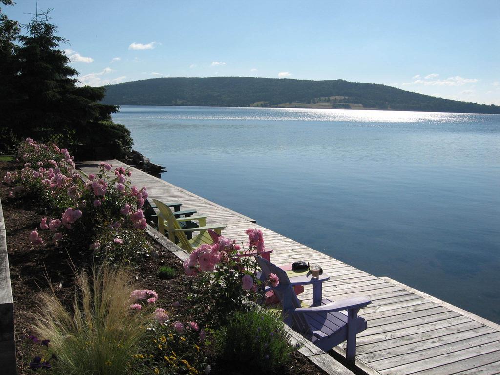 Dunlop Inn Baddeck Ngoại thất bức ảnh